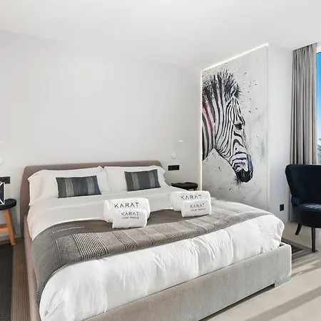 Karat Graphite Villa *